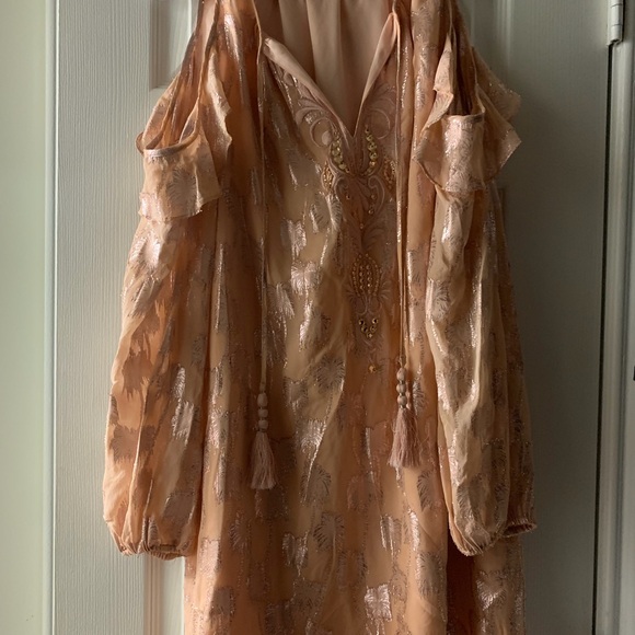 Lilly Pulitzer Marlyse Silk Metallic Palm Tree Clip
Dress Original $298 - Picture 5 of 5